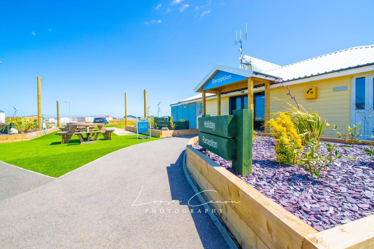 River Lodge Platinum Plus Holiday Home With River Views, Free Wifi & Netflix Camber Extérieur photo