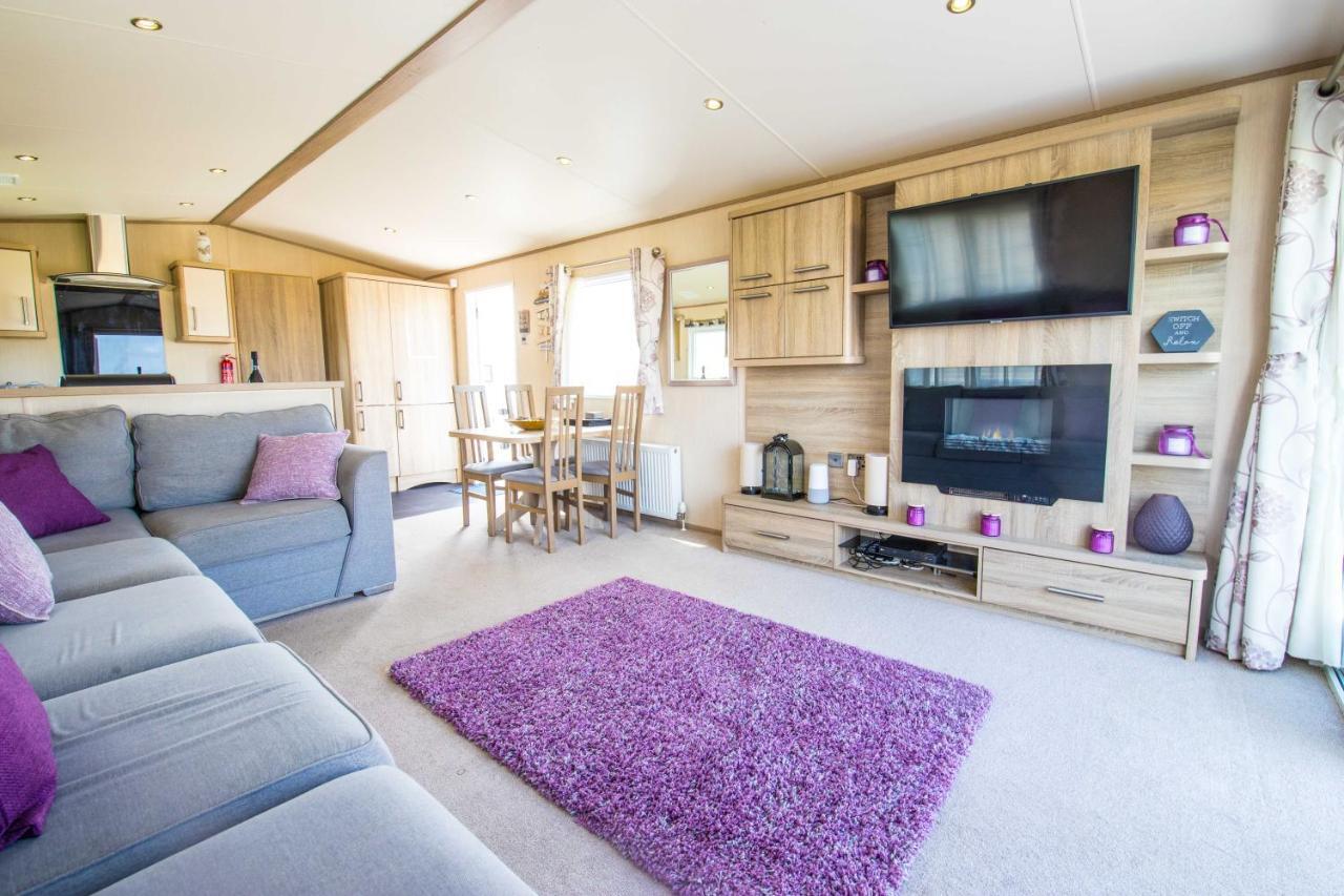 River Lodge Platinum Plus Holiday Home With River Views, Free Wifi & Netflix Camber Extérieur photo